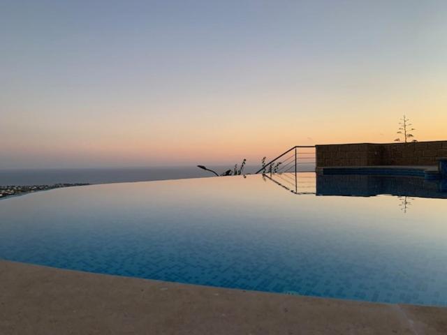 Beau Views Seven Daire Peyia Dış mekan fotoğraf